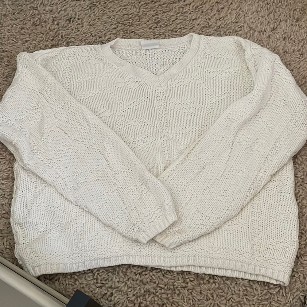 Bobbie Brooks white knitted sweater.